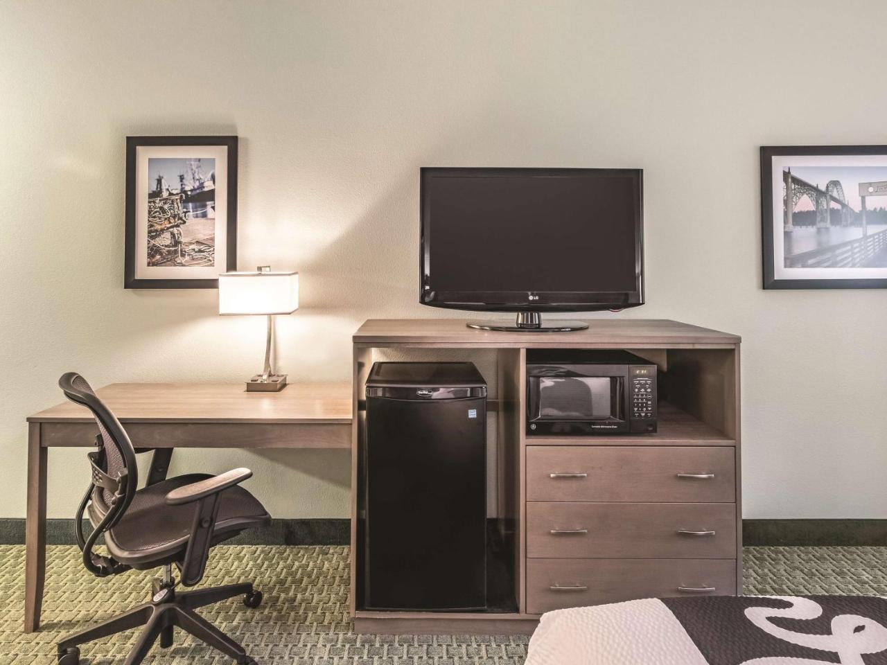 La Quinta By Wyndham Newport Otel Dış mekan fotoğraf