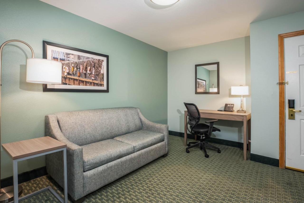 La Quinta By Wyndham Newport Otel Dış mekan fotoğraf